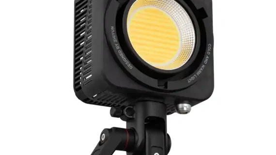 نور ثابت Zhiyun MOLUS G300